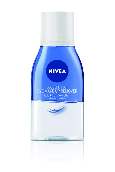 NIVEA Face Care Double Effect Eye Make Up Remover is as important as your kohl to have a complete make up look that can be easily wiped off!